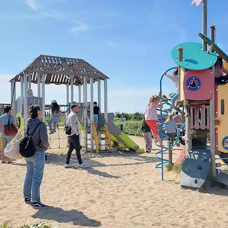 Prázdninový dům Maison De Familiale Pres Des Commerces Et A Franceville - Fr-1-788-10 *